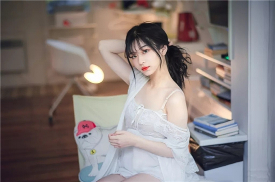 榴莲草莓香蕉秋葵绿巨人豆奶苹果：日常观影不用开通会员